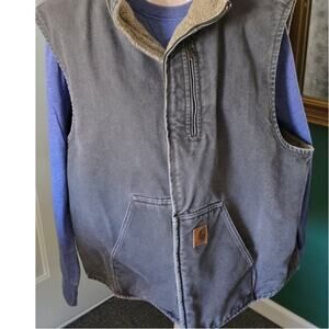 Highly Desirable Vintage Carhartt V33  Vest in Size 2xl